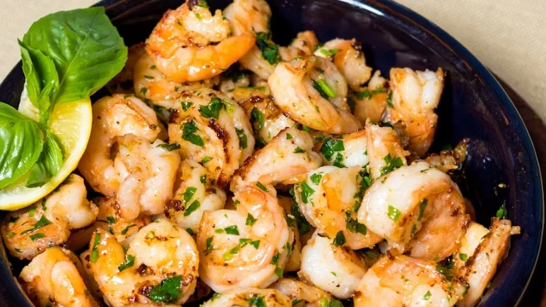Seafood Special – Shrimp & Crab Platter for $15
